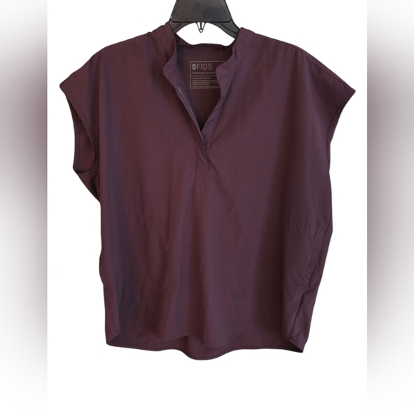 FIGS Rafaela FREEx Oversized Scrub Top - Picture 1 of 4